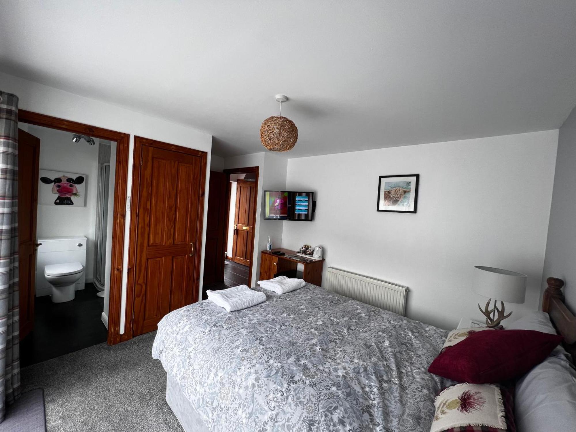 Rooms At Elmbank Near Loch Ness Drumnadrochit Exterior photo